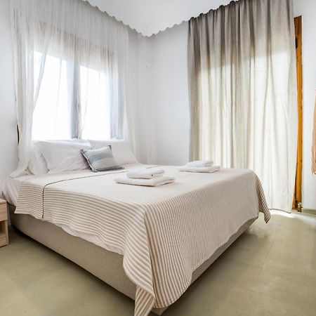 MaK Hotels Potos Buitenkant foto