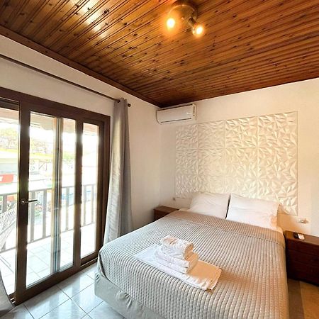 MaK Hotels Potos Buitenkant foto