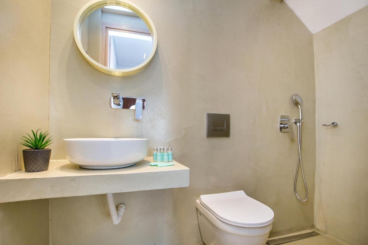 MaK Hotels Potos Buitenkant foto