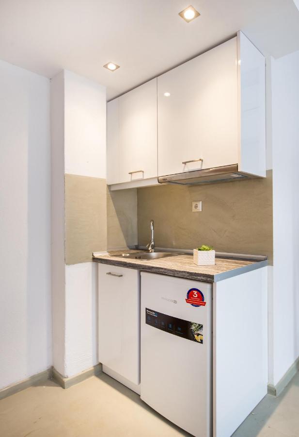 MaK Hotels Potos Buitenkant foto