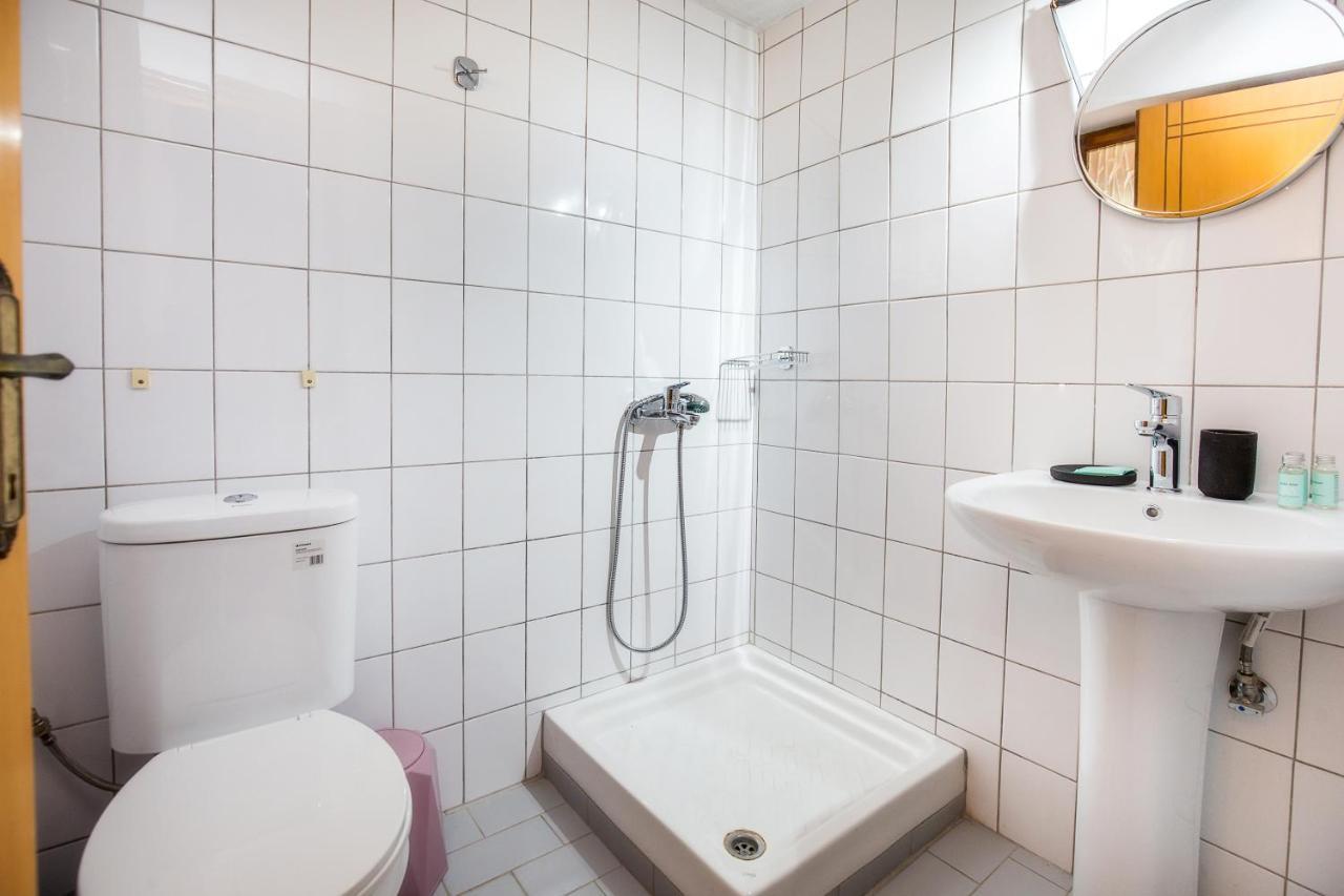 MaK Hotels Potos Buitenkant foto