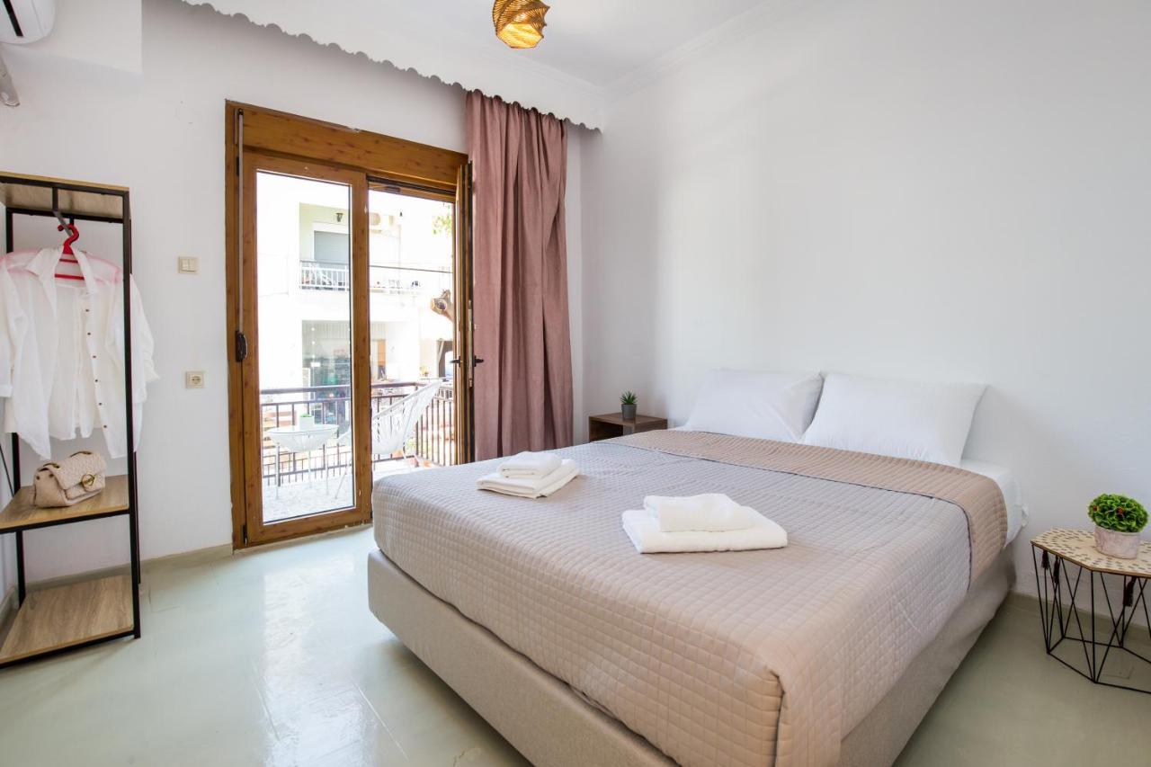 MaK Hotels Potos Buitenkant foto
