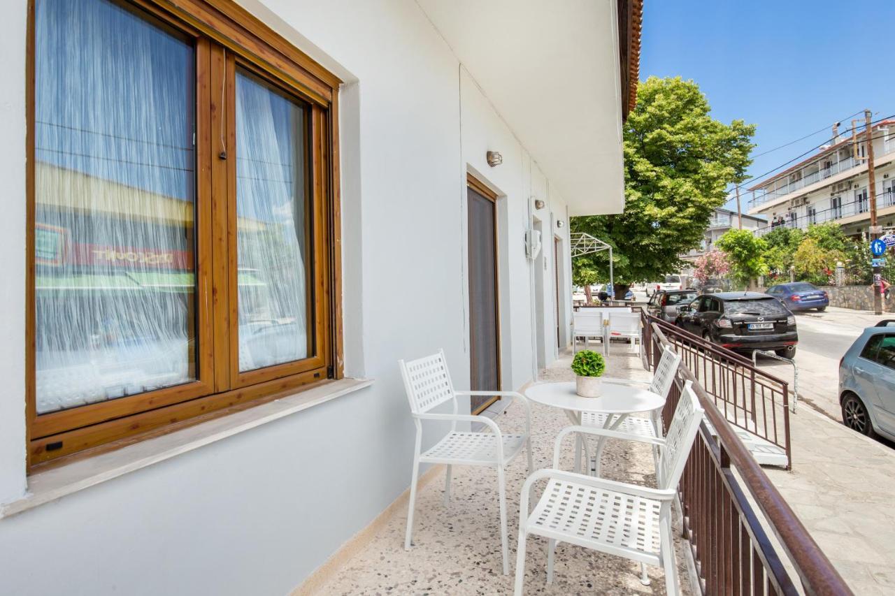 MaK Hotels Potos Buitenkant foto