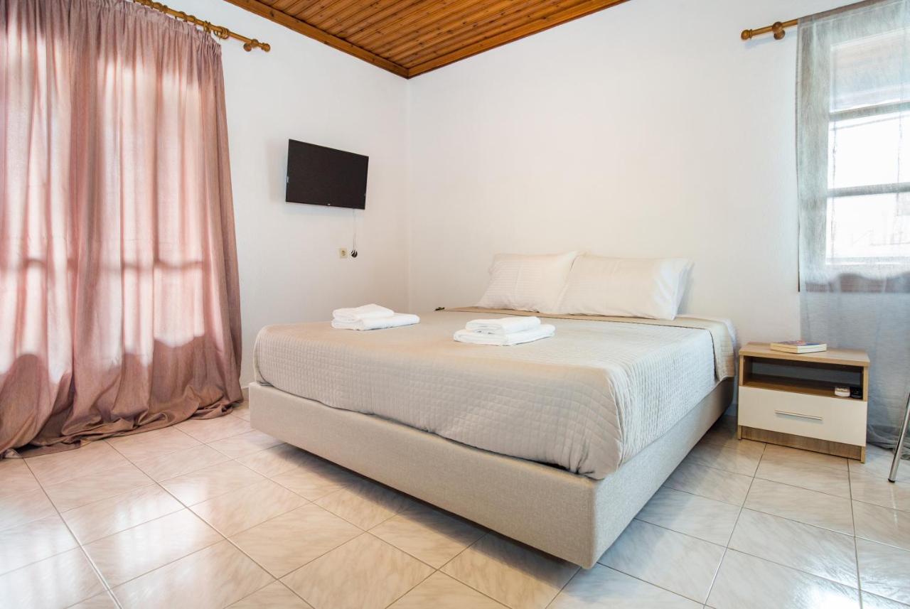 MaK Hotels Potos Buitenkant foto