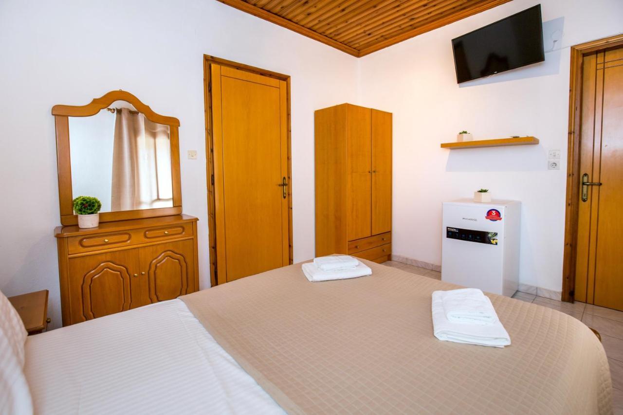 MaK Hotels Potos Buitenkant foto