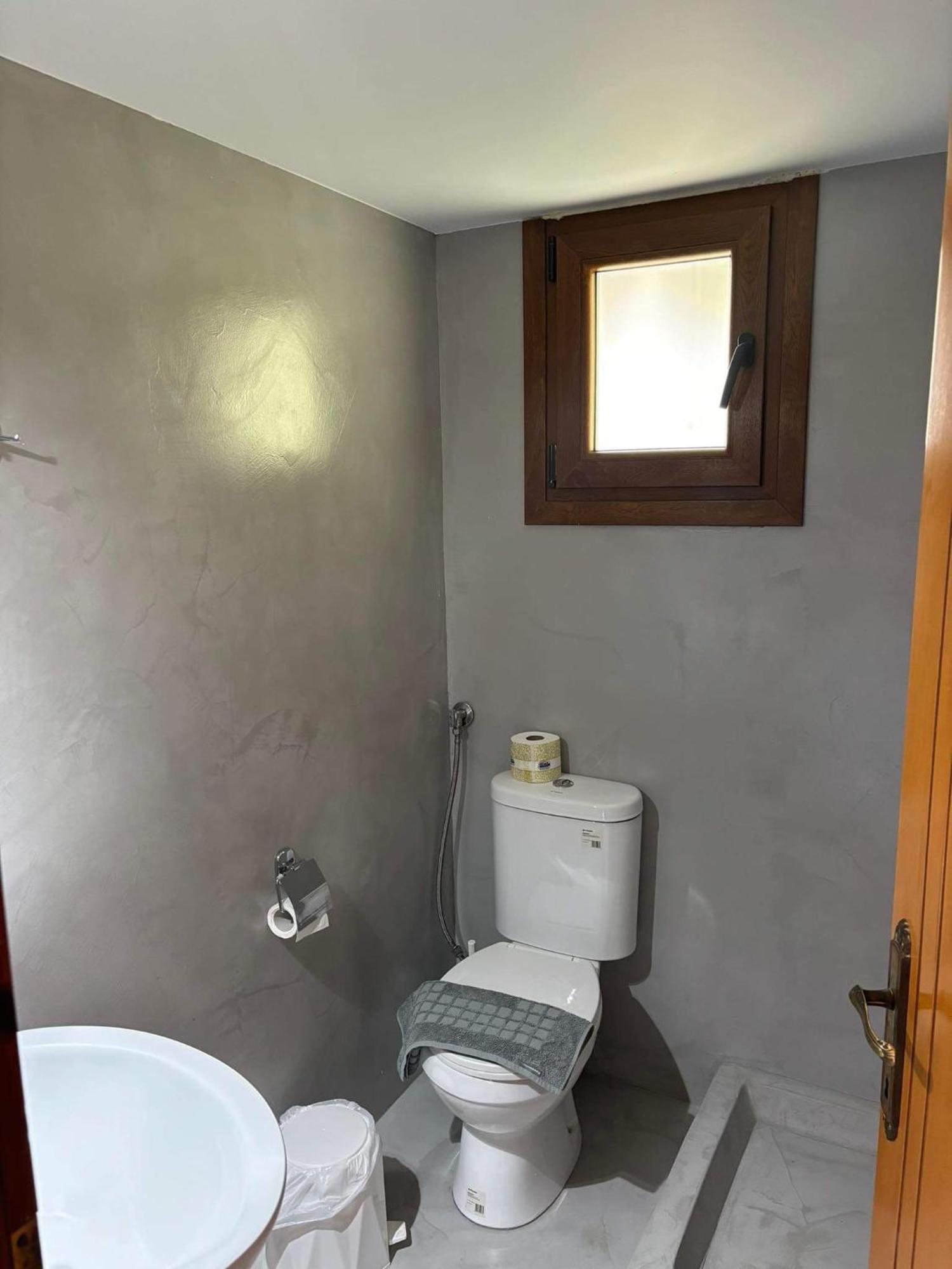 MaK Hotels Potos Buitenkant foto